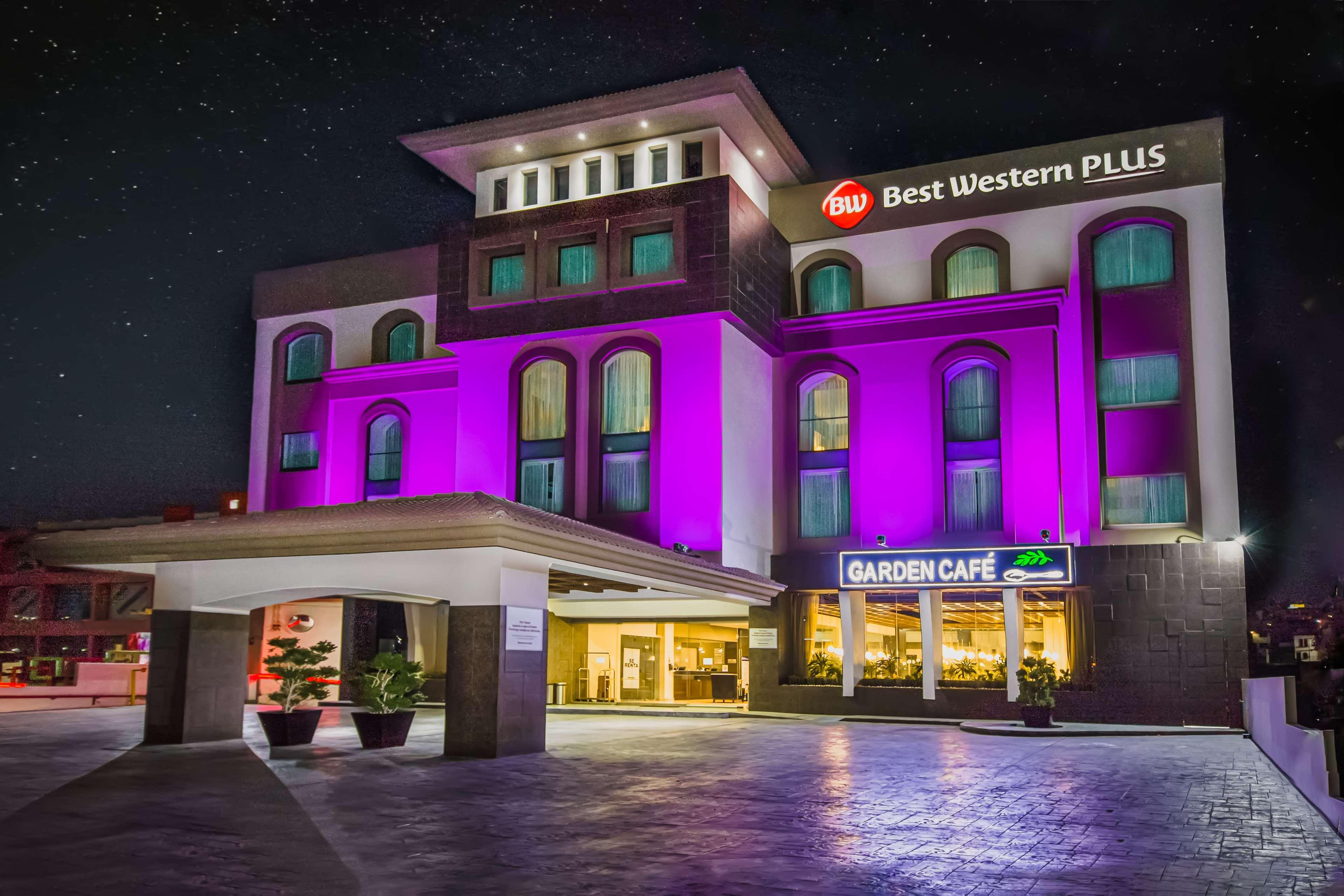 Best Western Plus Santa Cecilia Pachuca Exterior photo